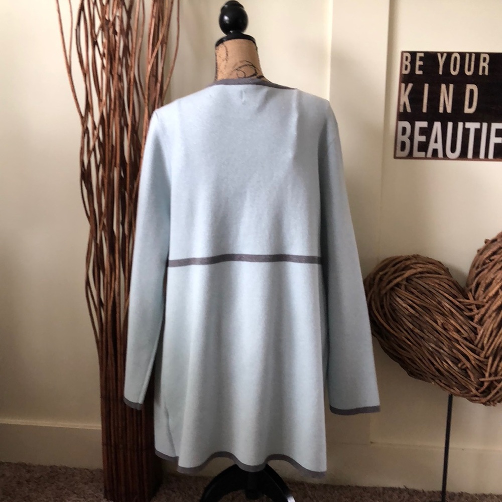 Elle Wan Blue Full Bloom coat sweater - Picture 4 of 7